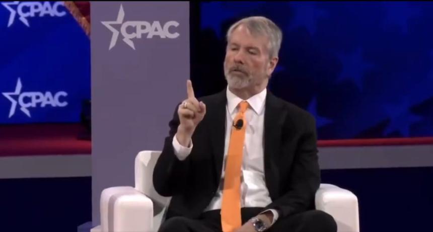 Michael Saylor 称储备证明为“负债”引发行业争议