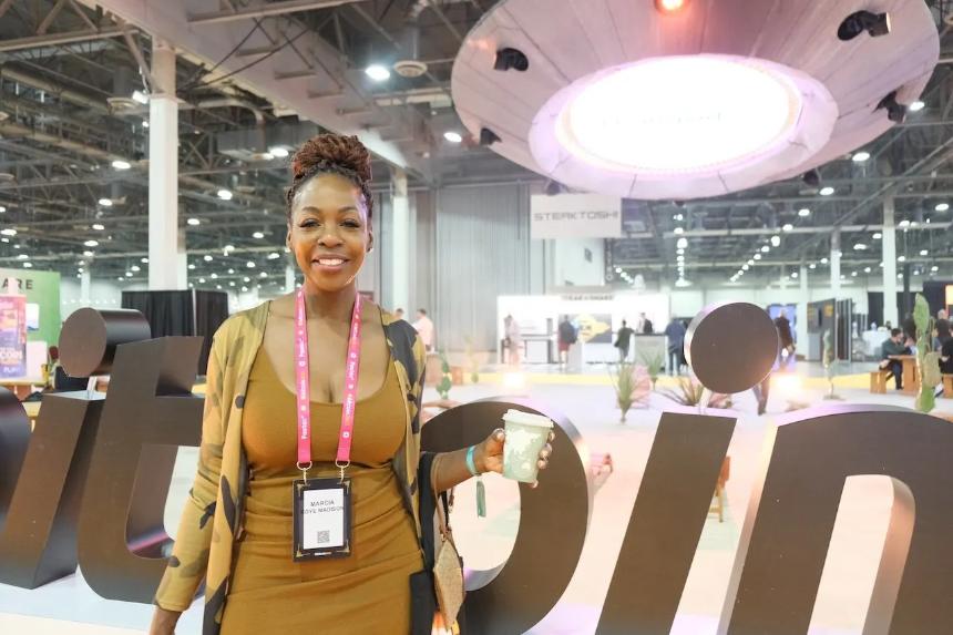  拉斯维加斯氛围和历史最高点：比特币忠实拥趸涌向罪恶之城 